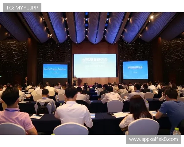 凯发国际版积极响应国家政策，严格遵守法律法规推动行业规范发展